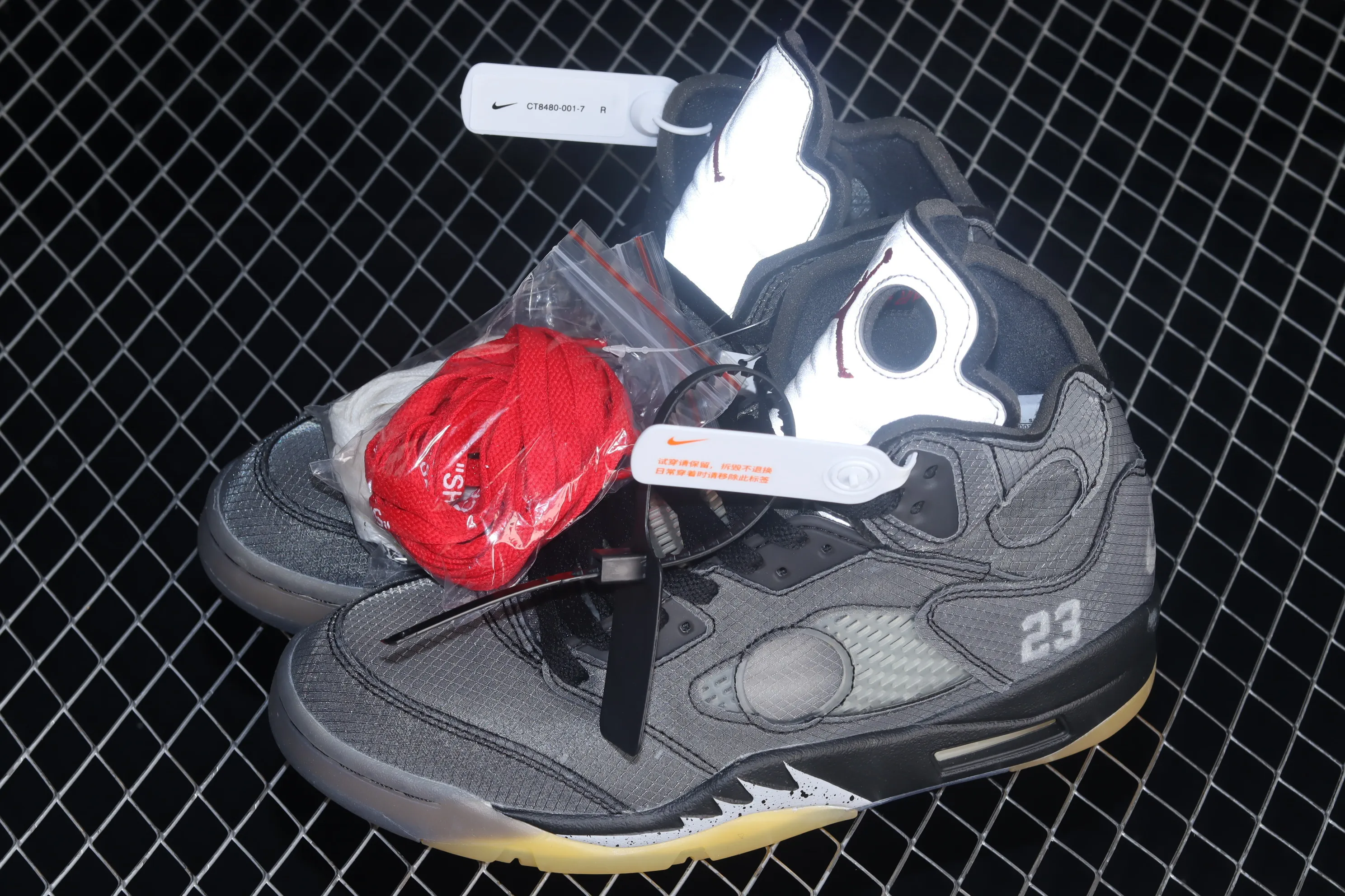 All Categories Air Jordan Jordan Series Basketball Shoes Air Jordan 5 Foreign Trade Version OF x Air Jordan 5 Retro SP AJ5 Joe 5 Black Sail 3M Reflective Basketball Shoes CT8480-001